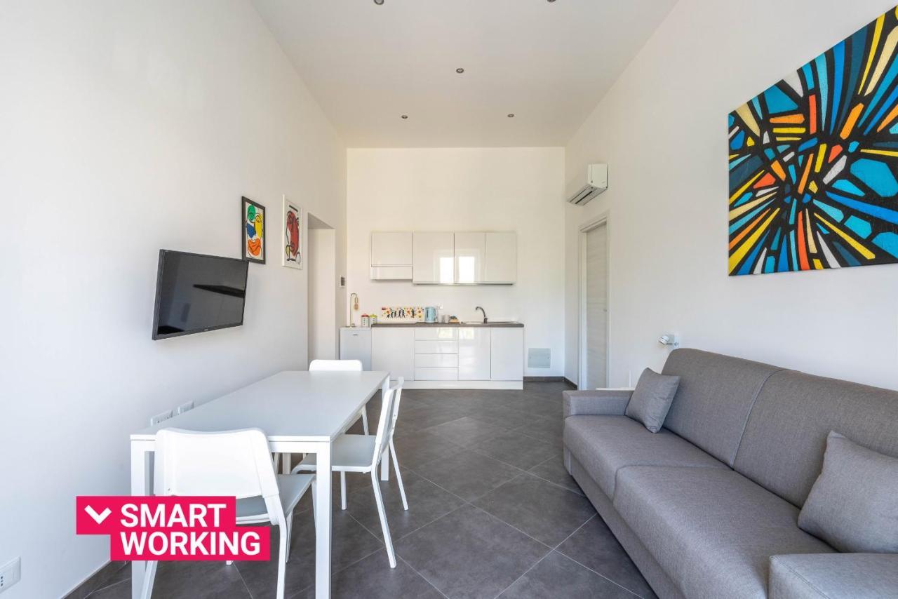 Apartments La Cala By Wonderful Italy Palermo Bagian luar foto